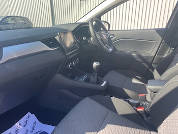 Used Renault Captur 2021 for sale - 75943659: Photo