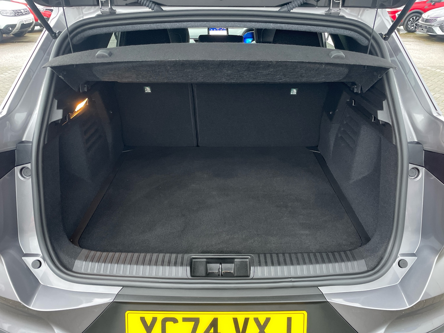 Used Renault Other 2024 for sale - 77539906: Photo 9