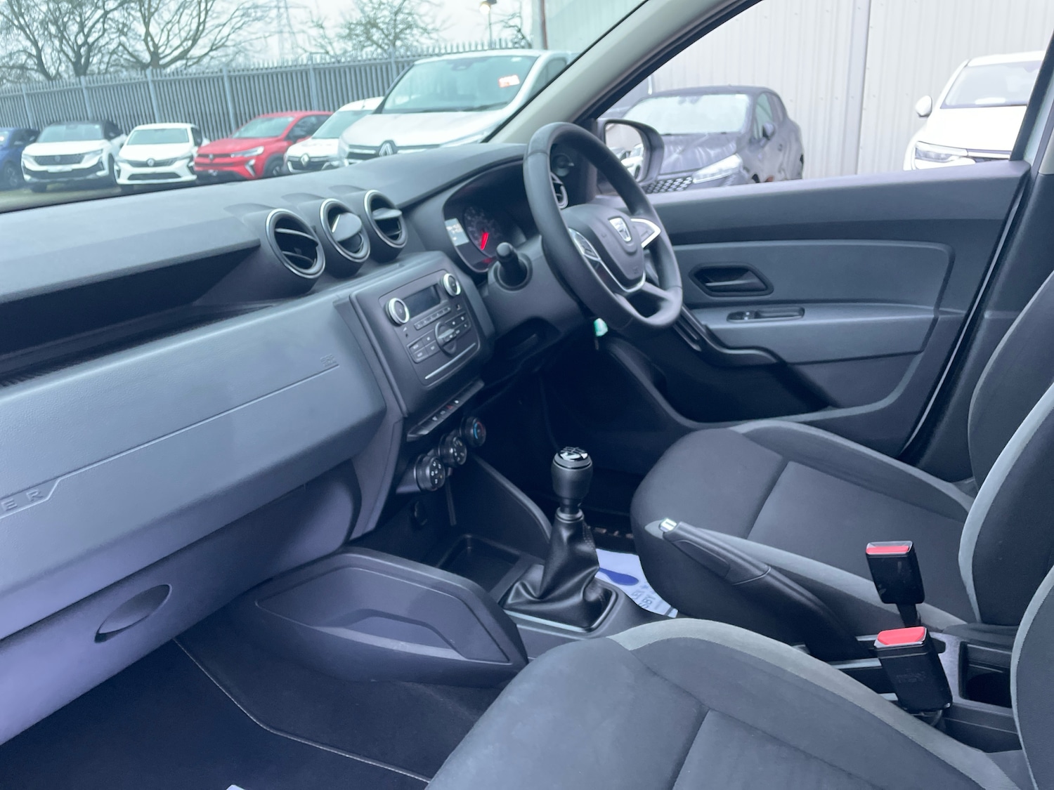 Used Dacia Duster 2020 for sale - 77389094: Photo 2