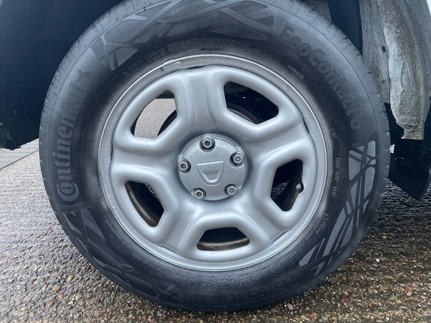 Used Dacia Duster 2020 for sale - 77389094: Photo 5