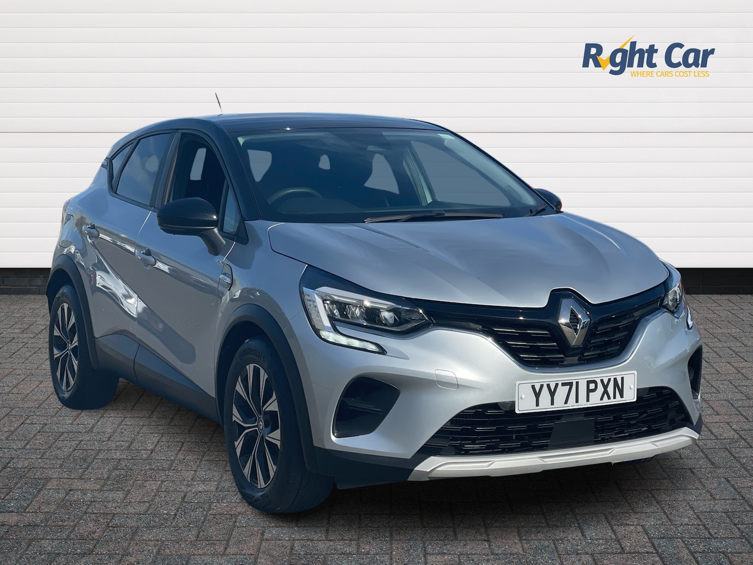 Used Renault Captur 2021 for sale - 76112616: Photo 1