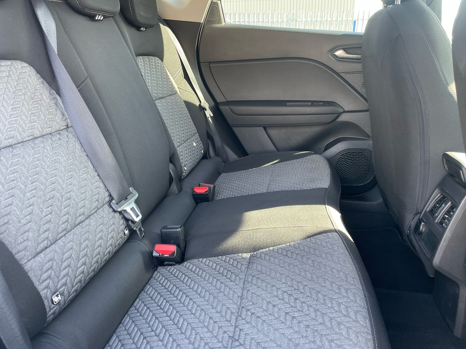 Used Renault Captur 2021 for sale - 76112616: Photo 10