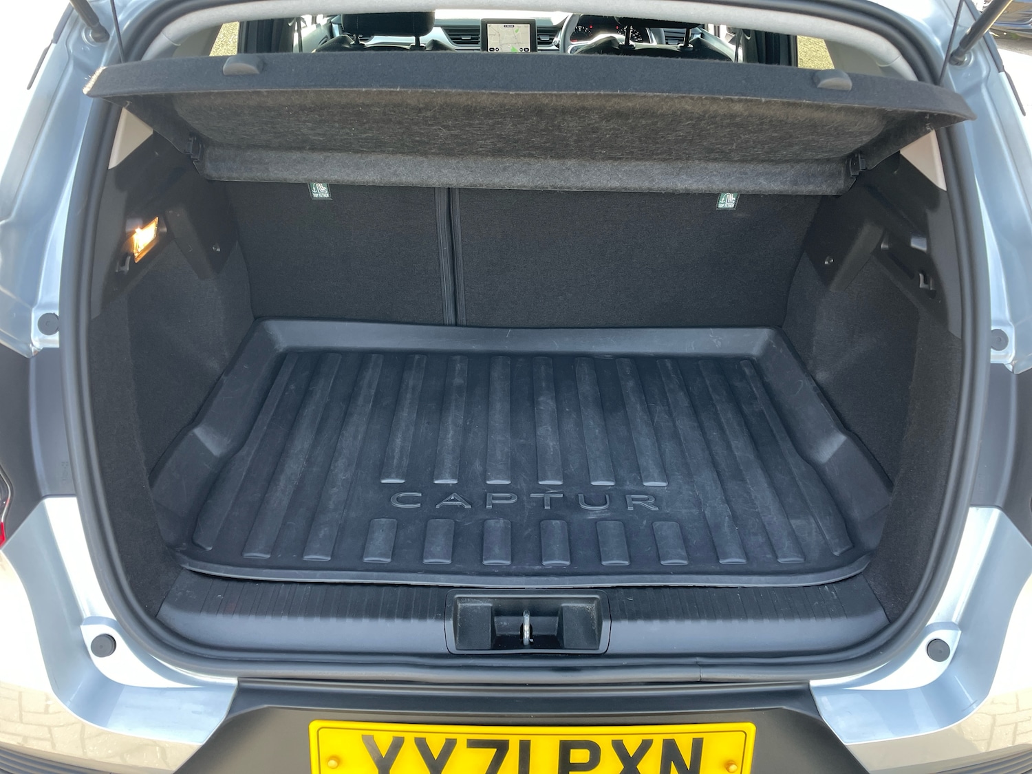 Used Renault Captur 2021 for sale - 76112616: Photo 9