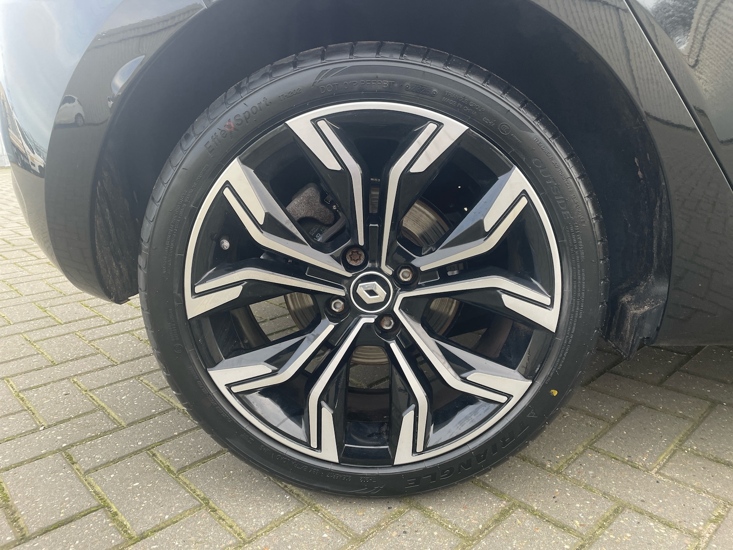 Used Renault Clio 2023 for sale - 76915127: Photo 5