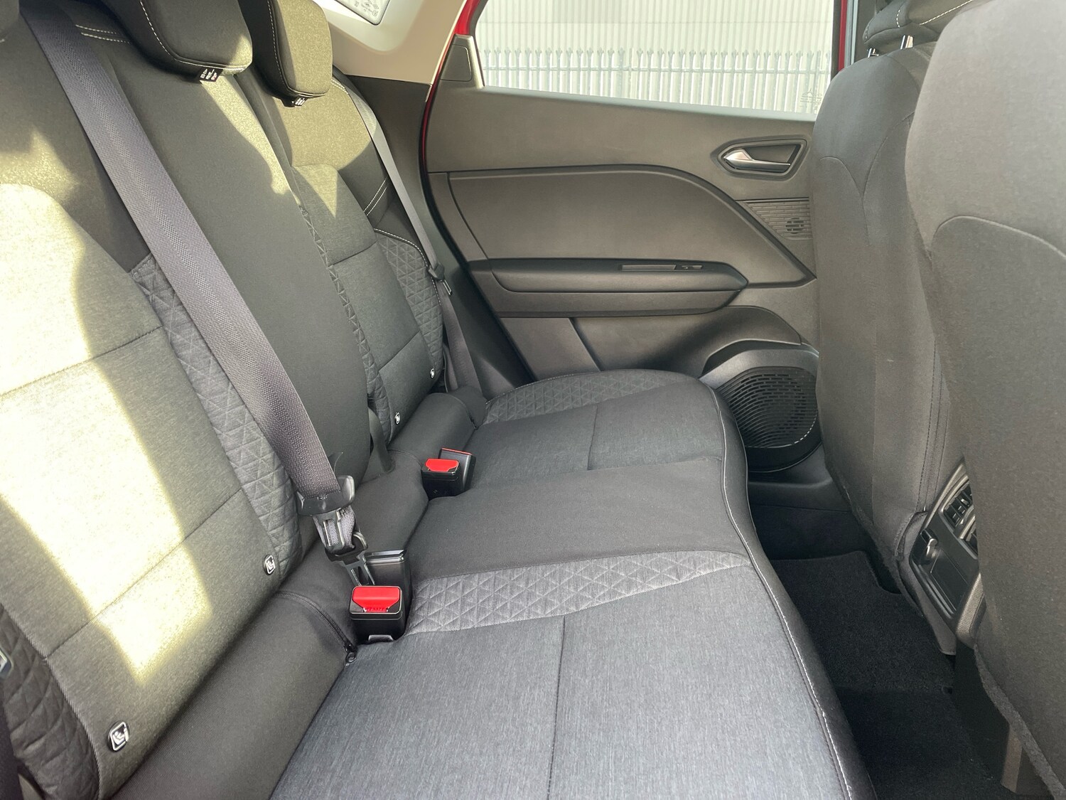 Used Renault Captur 2022 for sale - 76842217: Photo 10