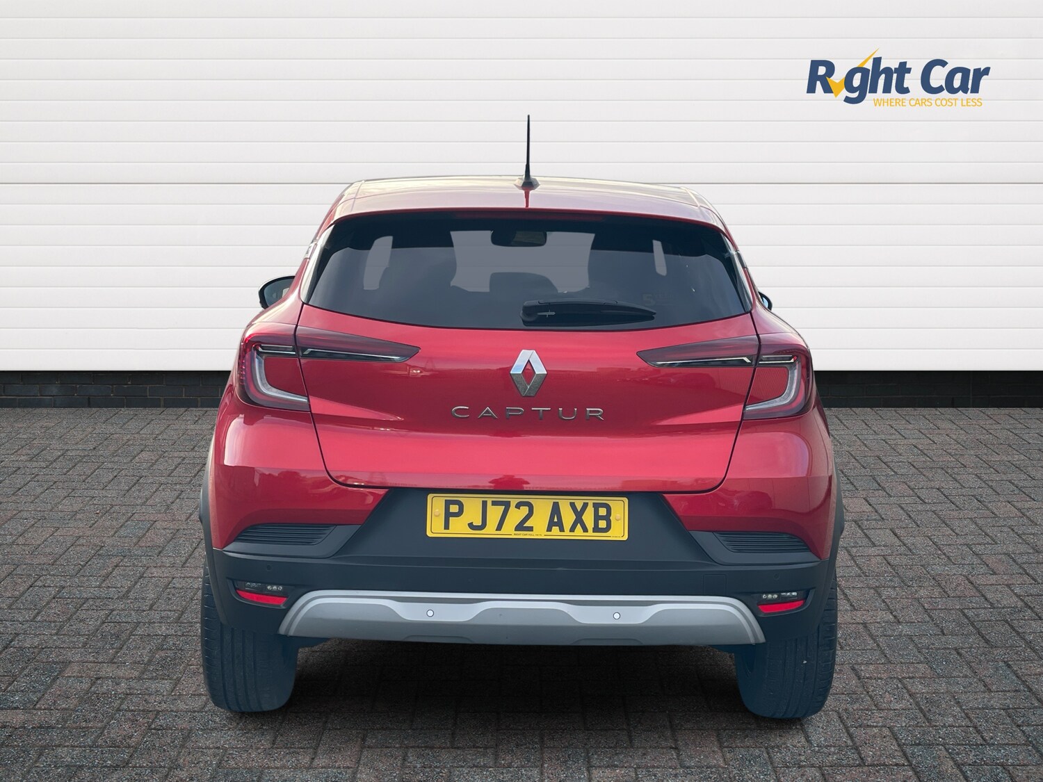 Used Renault Captur 2022 for sale - 76842217: Photo 12