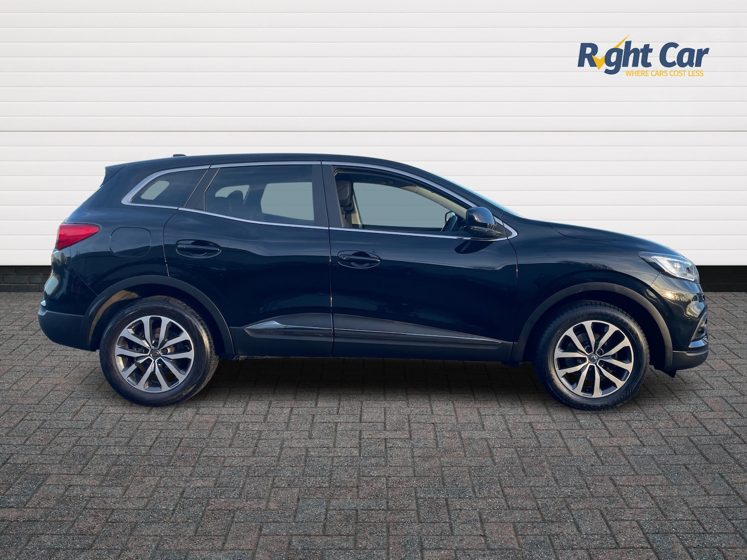 Used Renault Kadjar 2021 for sale - 76661121: Photo 4