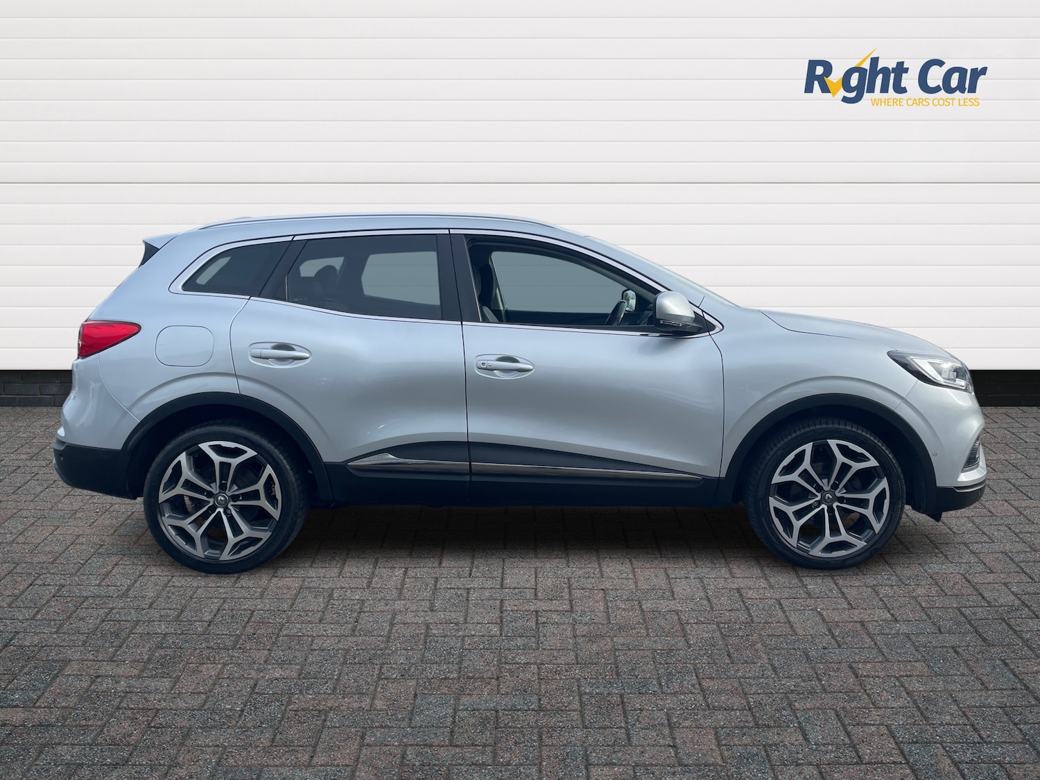 Used Renault Kadjar 2021 for sale - 77499770: Photo 4