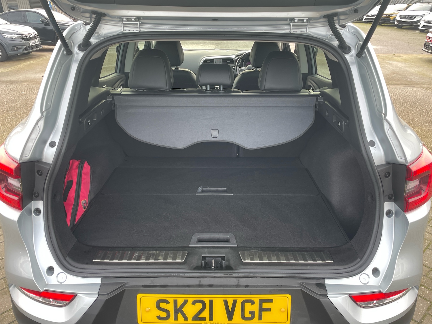 Used Renault Kadjar 2021 for sale - 77499770: Photo 9