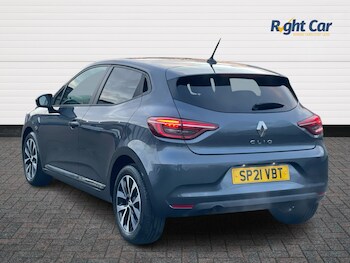 Used Renault Clio 2021 for sale - 77360633: Photo