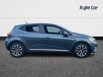 Used Renault Clio 2021 for sale - 77360633: Photo