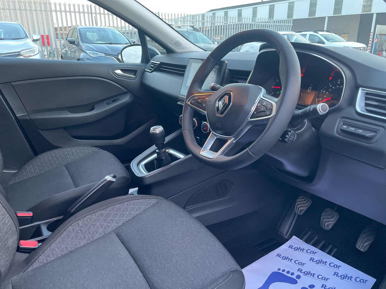 Used Renault Clio 2021 for sale - 77360633: Photo 6