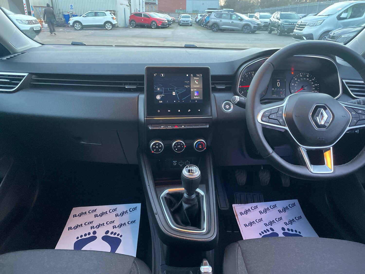 Used Renault Clio 2021 for sale - 77360633: Photo 8