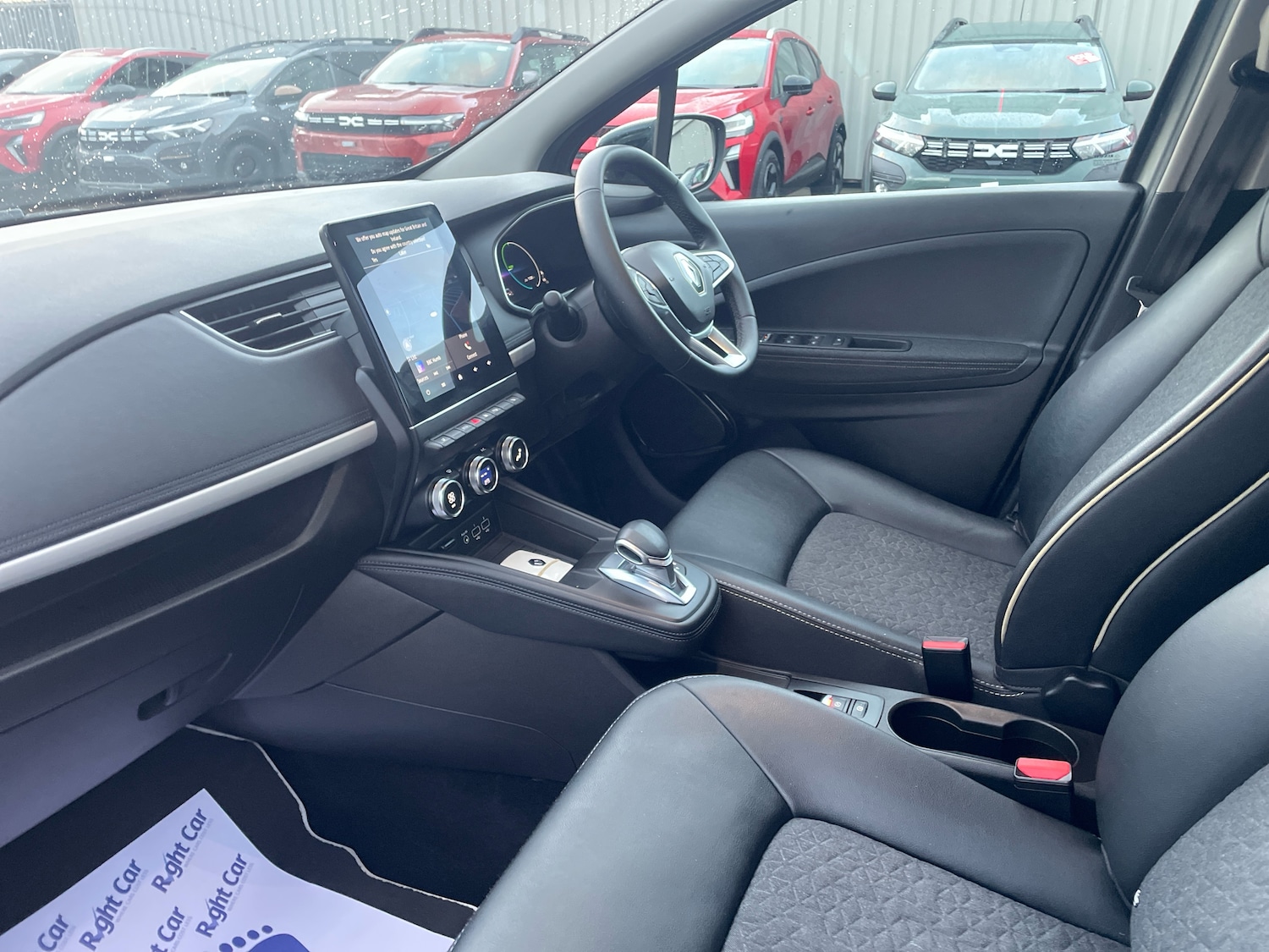 Used Renault Zoe 2022 for sale - 76691628: Photo 2