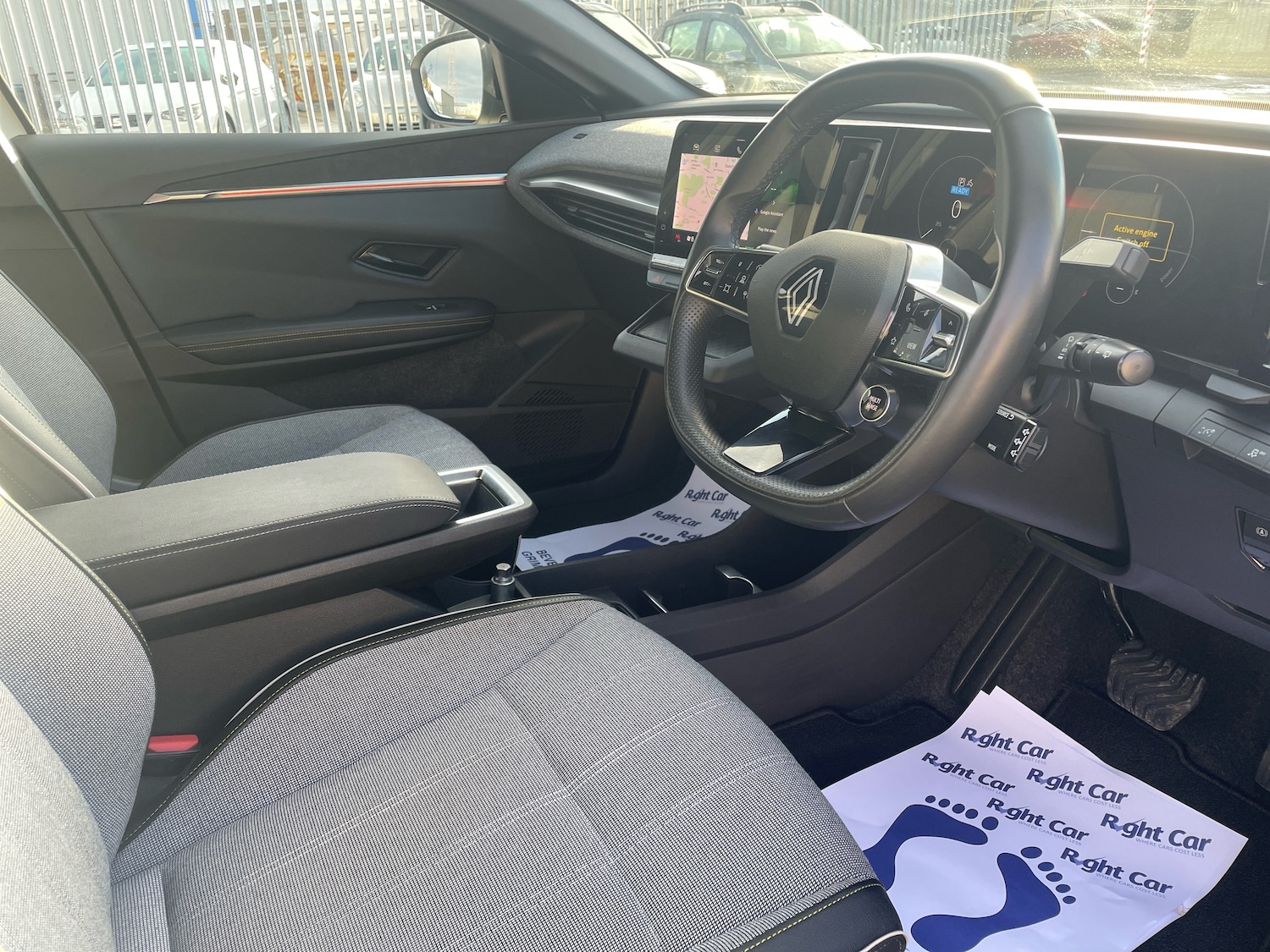 Used Renault Megane E Tech 2023 for sale - 77134033: Photo 6