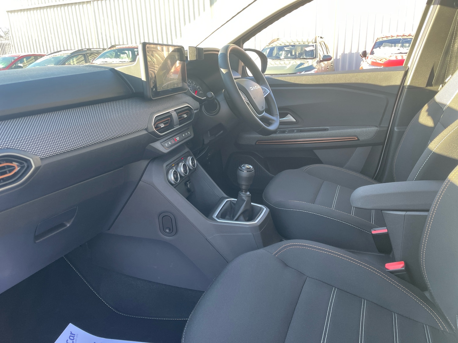 Used Dacia Sandero Stepway 2023 for sale - 76661128: Photo 2