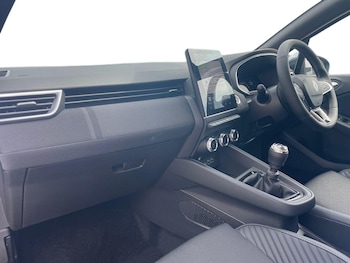 Used Renault Clio 2026 for sale - 79293925: Photo