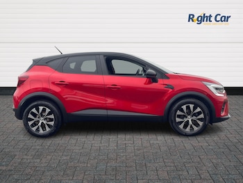 Used Renault Captur 2022 for sale - 77512725: Photo