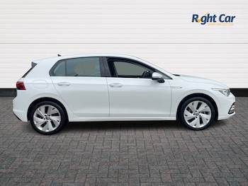 Used Volkswagen Golf 2021 for sale - 75722538: Photo