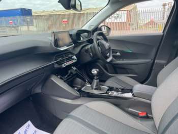 Used Peugeot 2008 2021 for sale - 74790074: Photo
