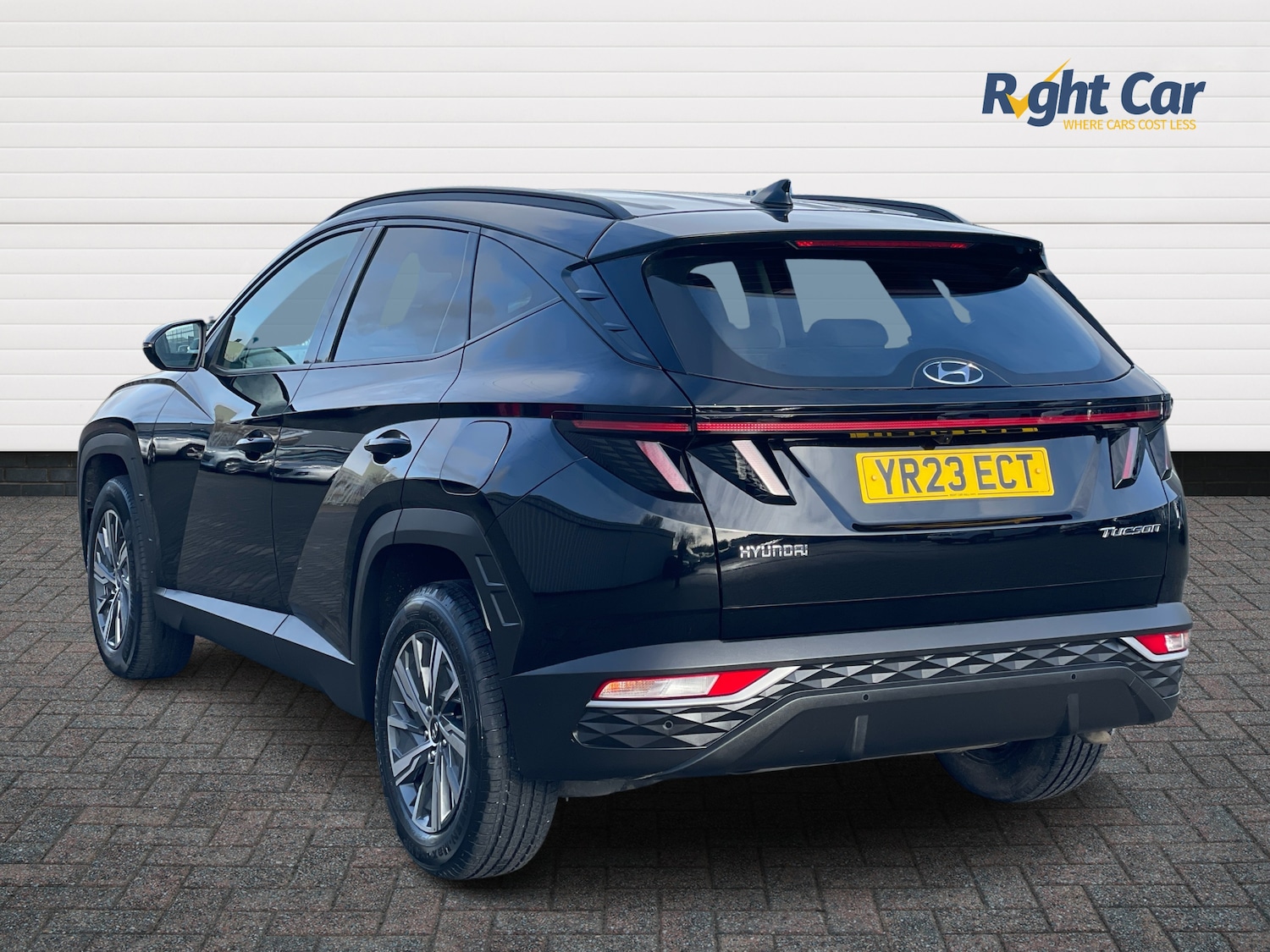 Used Hyundai TUCSON 2023 for sale - 77360637: Photo 3