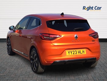 Used Renault Clio 2023 for sale - 77942174: Photo