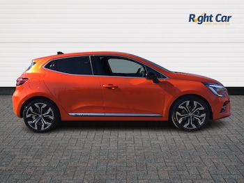 Used Renault Clio 2023 for sale - 77942174: Photo