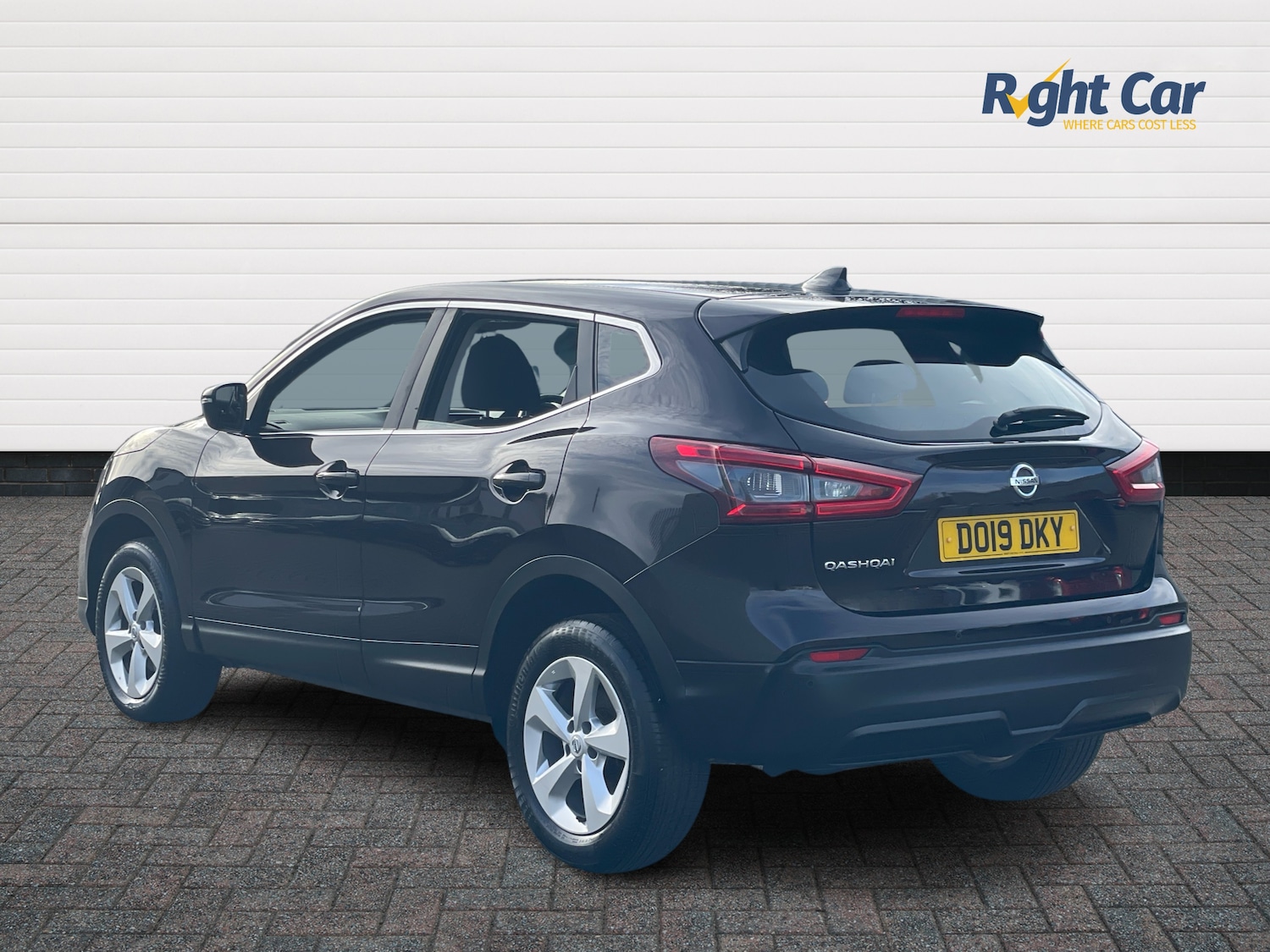 Used Nissan Qashqai 2019 for sale - 76487111: Photo 3