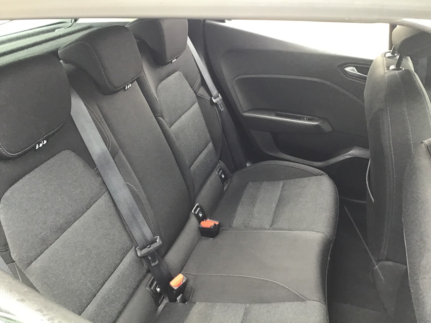 Used Renault Clio 2022 for sale - 77960030: Photo 10