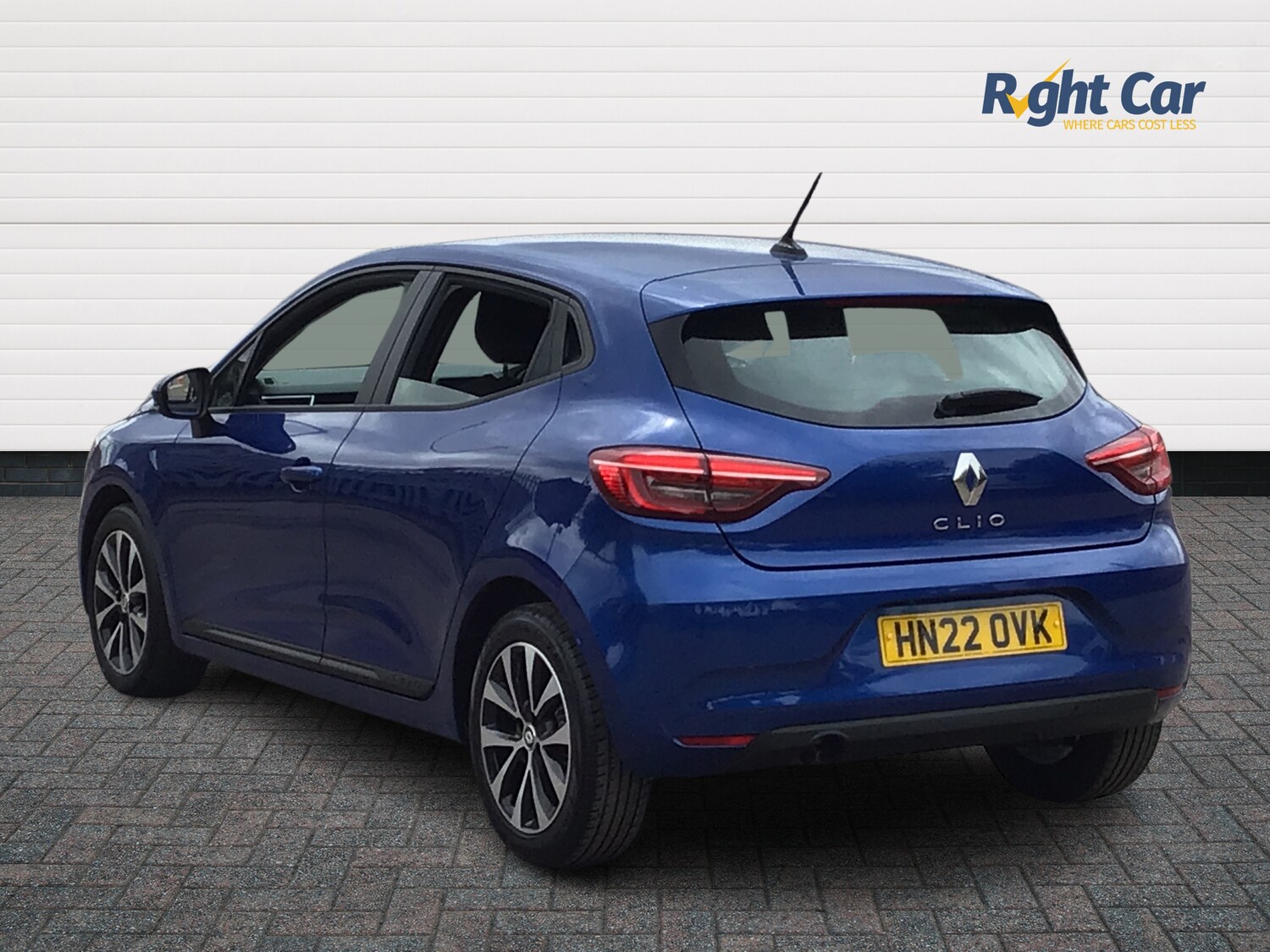 Used Renault Clio 2022 for sale - 77960030: Photo 3