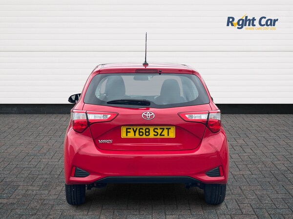 Used Toyota Yaris 2018 for sale - 76217369: Photo 12