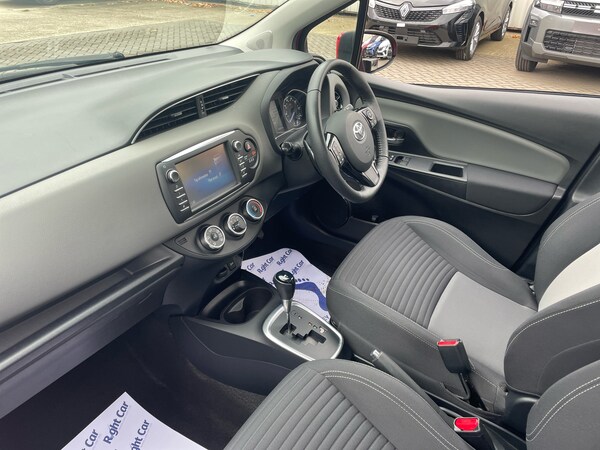 Used Toyota Yaris 2018 for sale - 76217369: Photo 2
