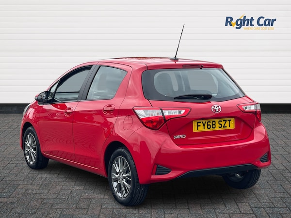 Used Toyota Yaris 2018 for sale - 76217369: Photo 3