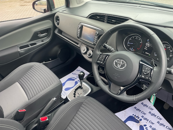 Used Toyota Yaris 2018 for sale - 76217369: Photo 6