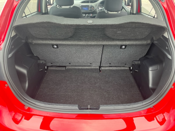 Used Toyota Yaris 2018 for sale - 76217369: Photo 9