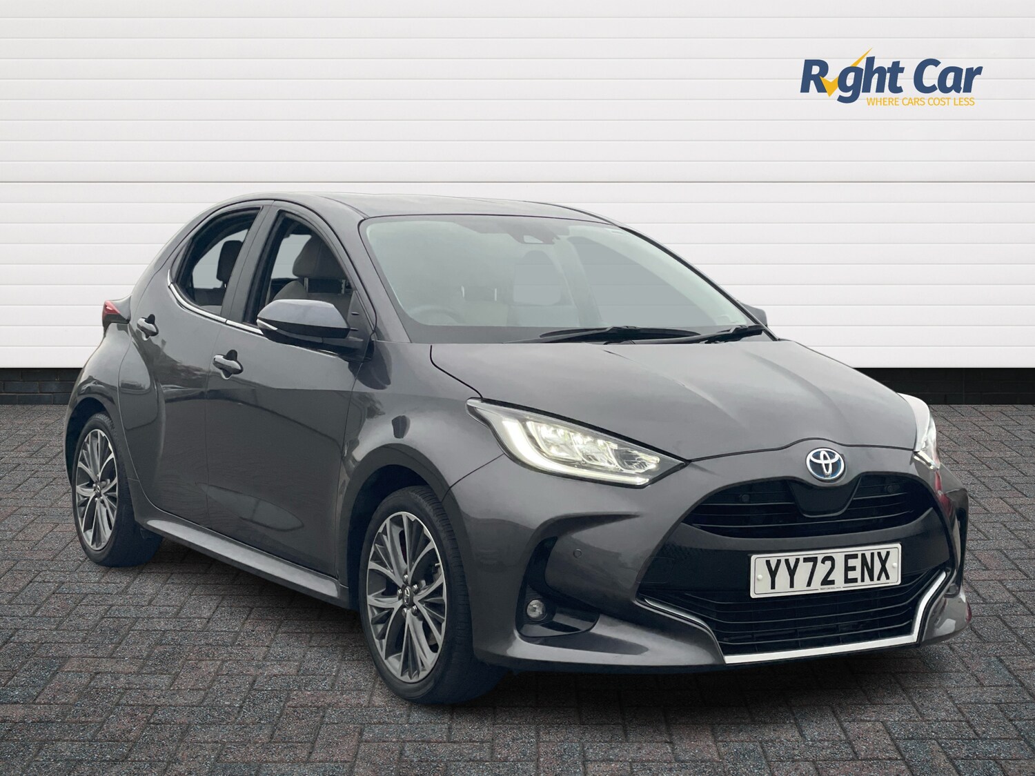 Used Toyota Yaris 2022 for sale - 76310028: Photo 1