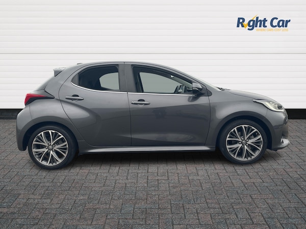 Used Toyota Yaris 2022 for sale - 76310028: Photo 4