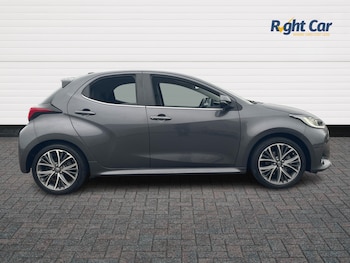 Used Toyota Yaris 2022 for sale - 76310028: Photo 4