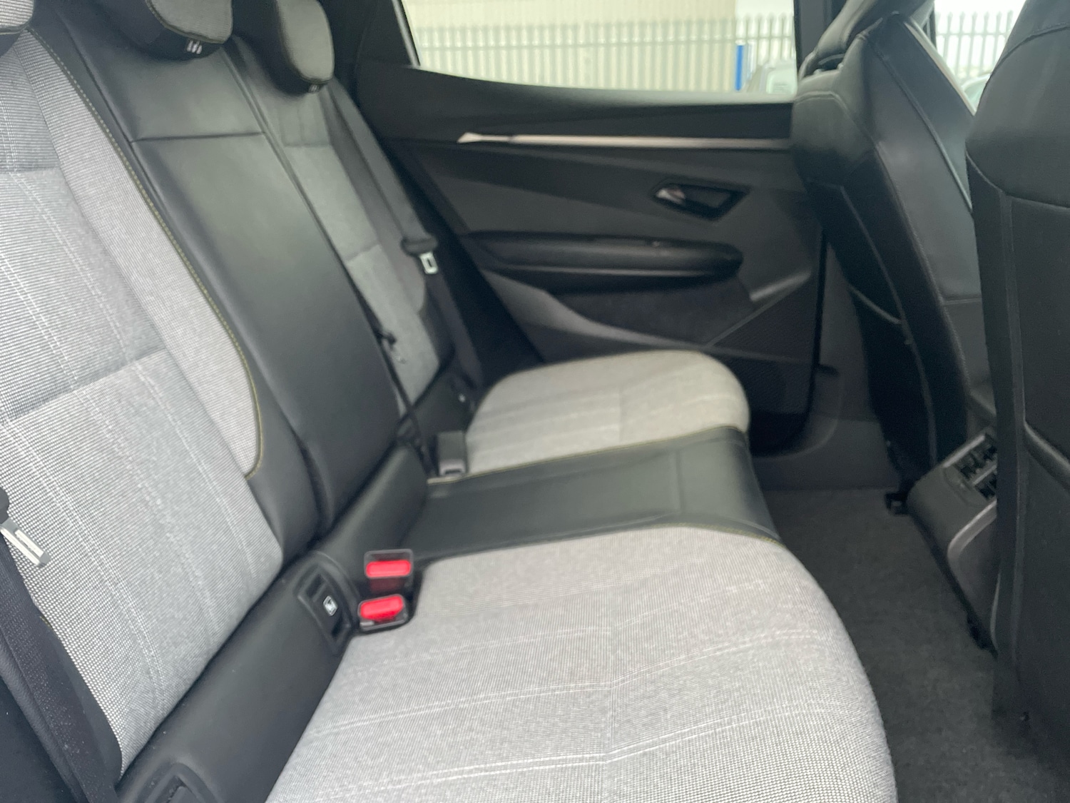 Used Renault Megane E Tech 2022 for sale - 76563394: Photo 10