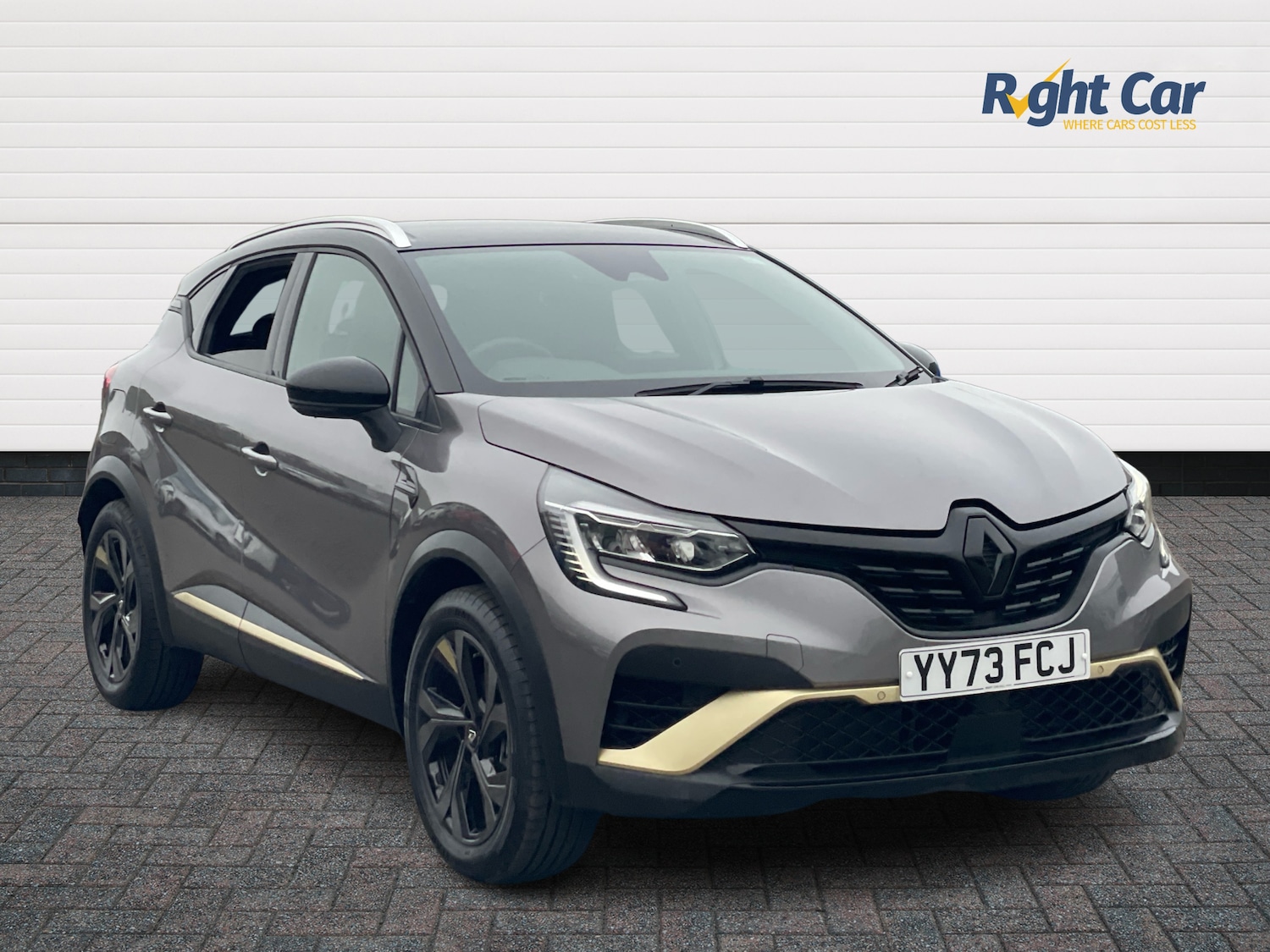 Used Renault Captur 2023 for sale - 76420149: Photo 1