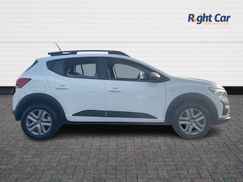 Used Dacia Sandero Stepway 2023 for sale - 76420151: Photo