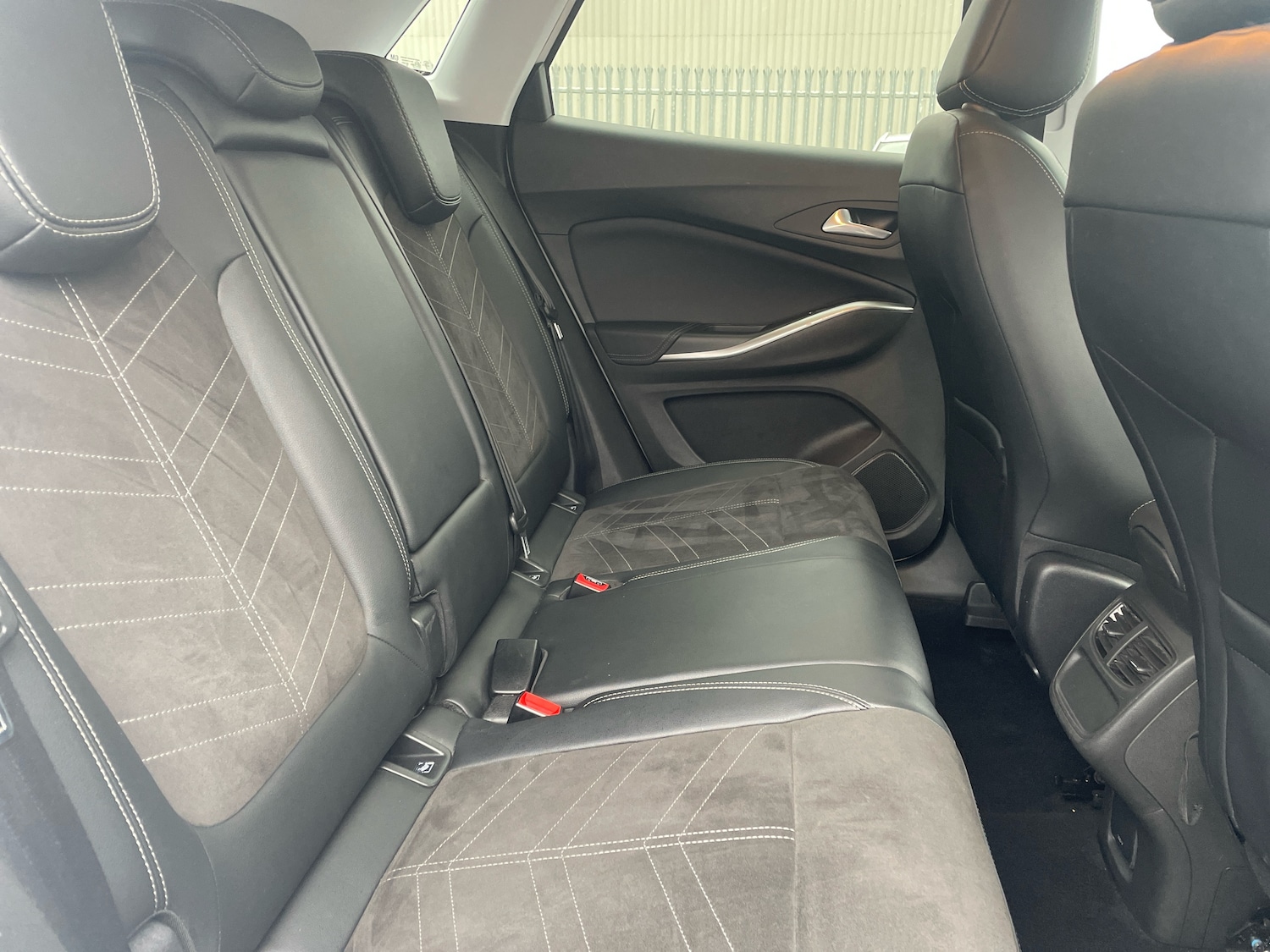 Used Vauxhall Grandland 2022 for sale - 76623678: Photo 10