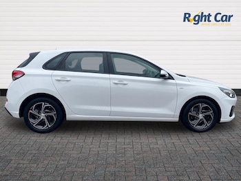 Used Hyundai i30 2023 for sale - 79592235: Photo