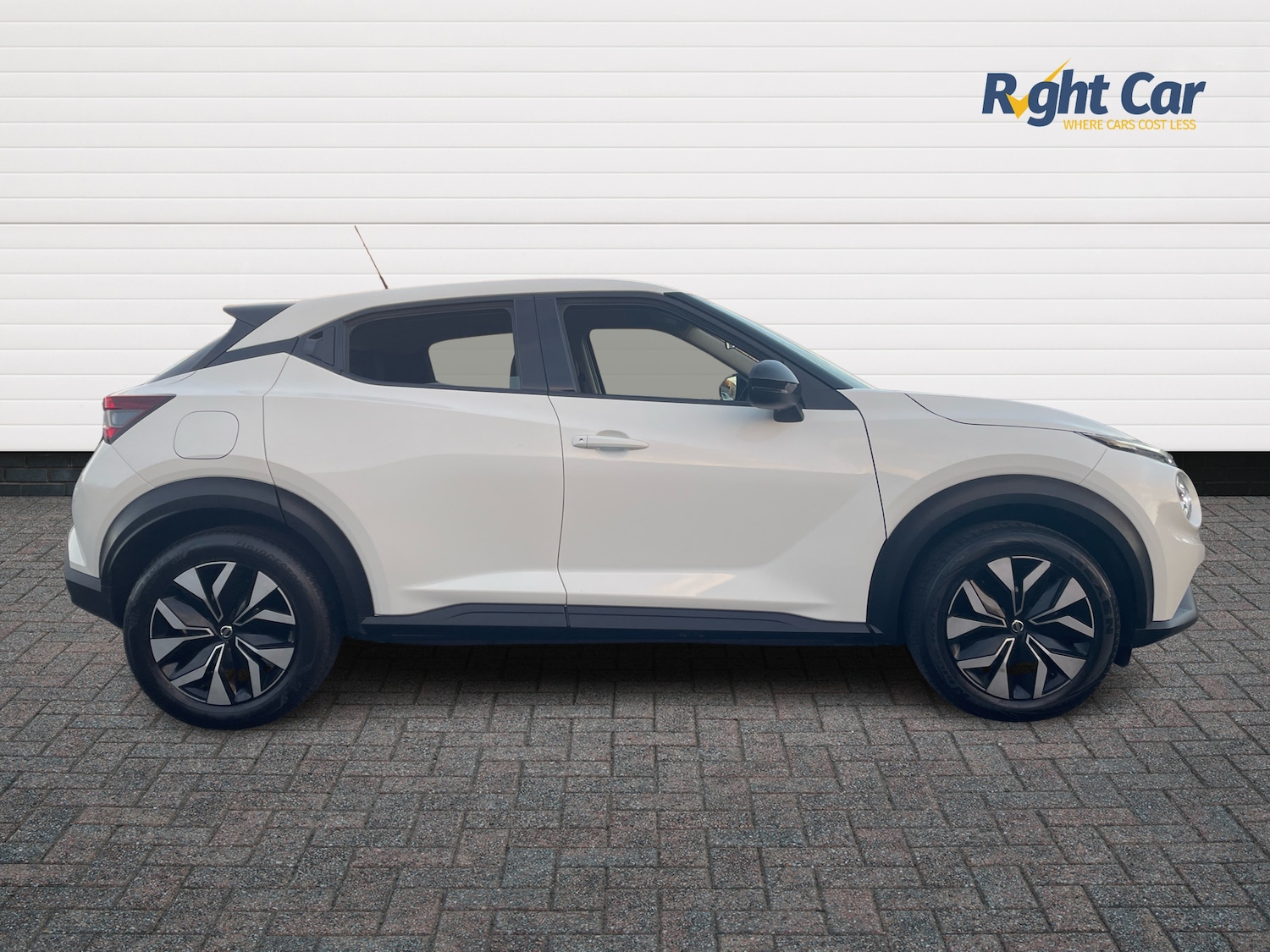 Used Nissan Juke 2021 for sale - 76609409: Photo 4