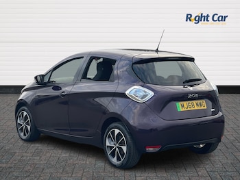 Used Renault Zoe 2018 for sale - 76487113: Photo