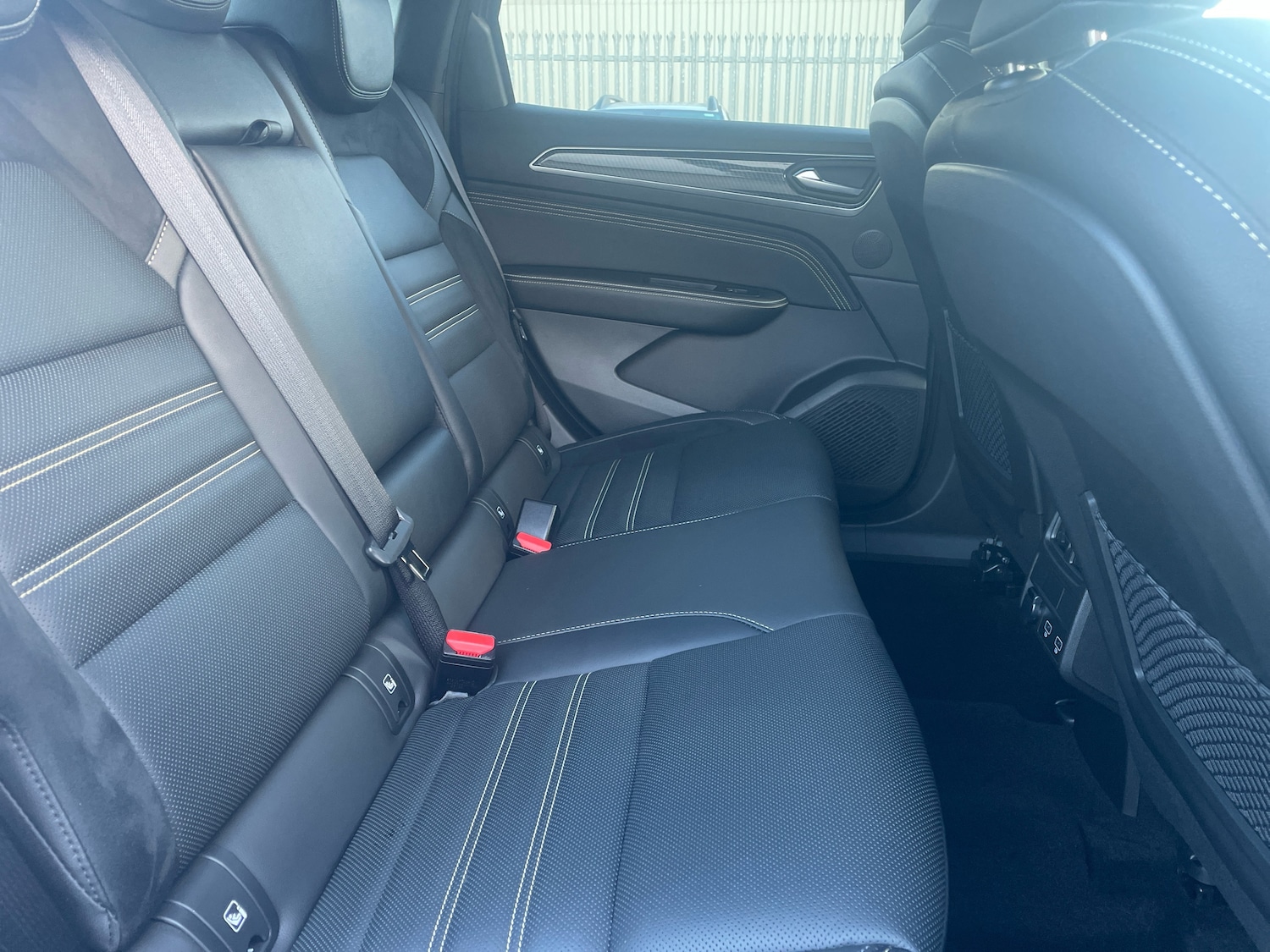 Used Renault Arkana 2023 for sale - 76609410: Photo 10