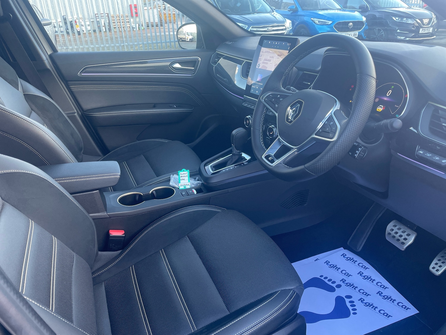 Used Renault Arkana 2023 for sale - 76609410: Photo 6