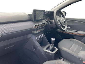 Used Dacia Sandero Stepway 2022 for sale - 79294022: Photo