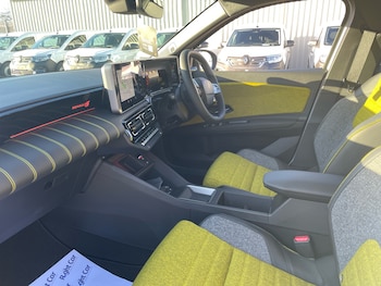 Used Renault 5 2025 for sale - 77660460: Photo