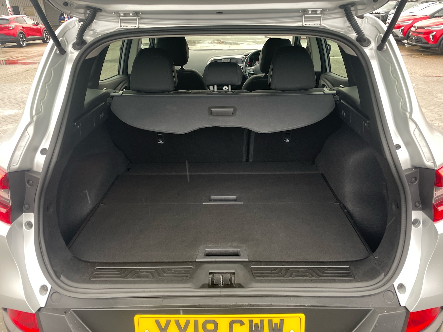 Used Renault Kadjar 2018 for sale - 76635796: Photo 9